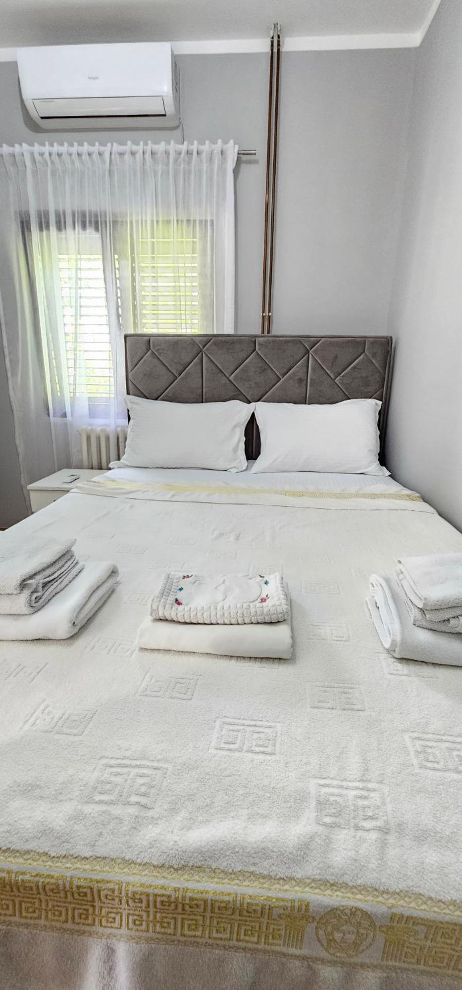 Apartments Popovic كوتور المظهر الخارجي الصورة