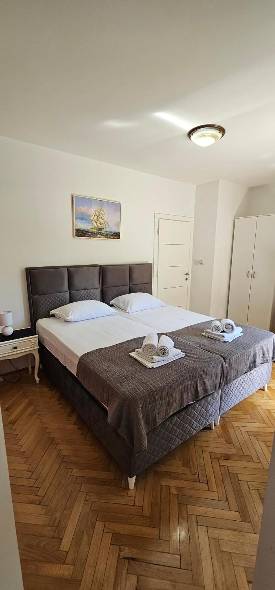 Apartments Popovic كوتور الغرفة الصورة